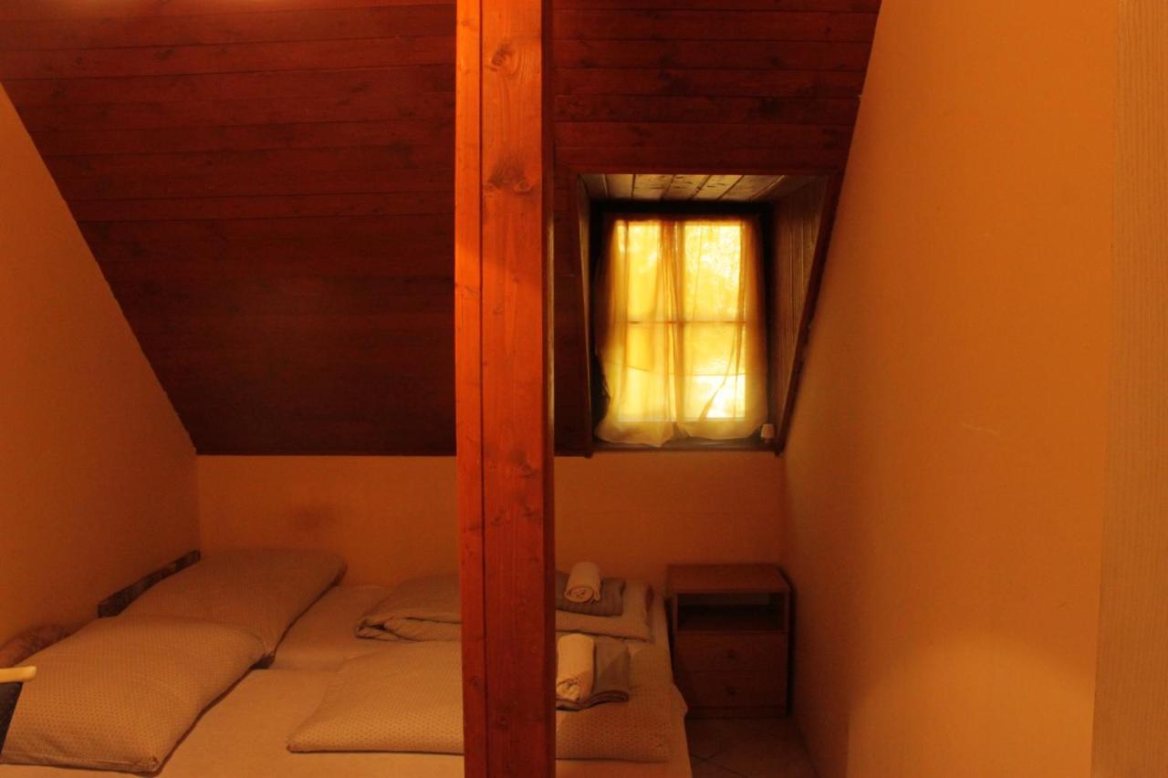 Koloska Apartmanhaz Balatonfüred Exteriör bild